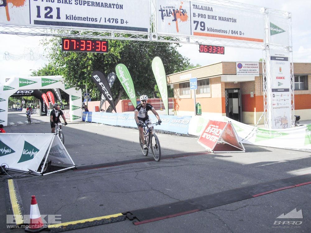 TALAJARA 2015 Galería 32. META a partir de 6:25 recorrido corto