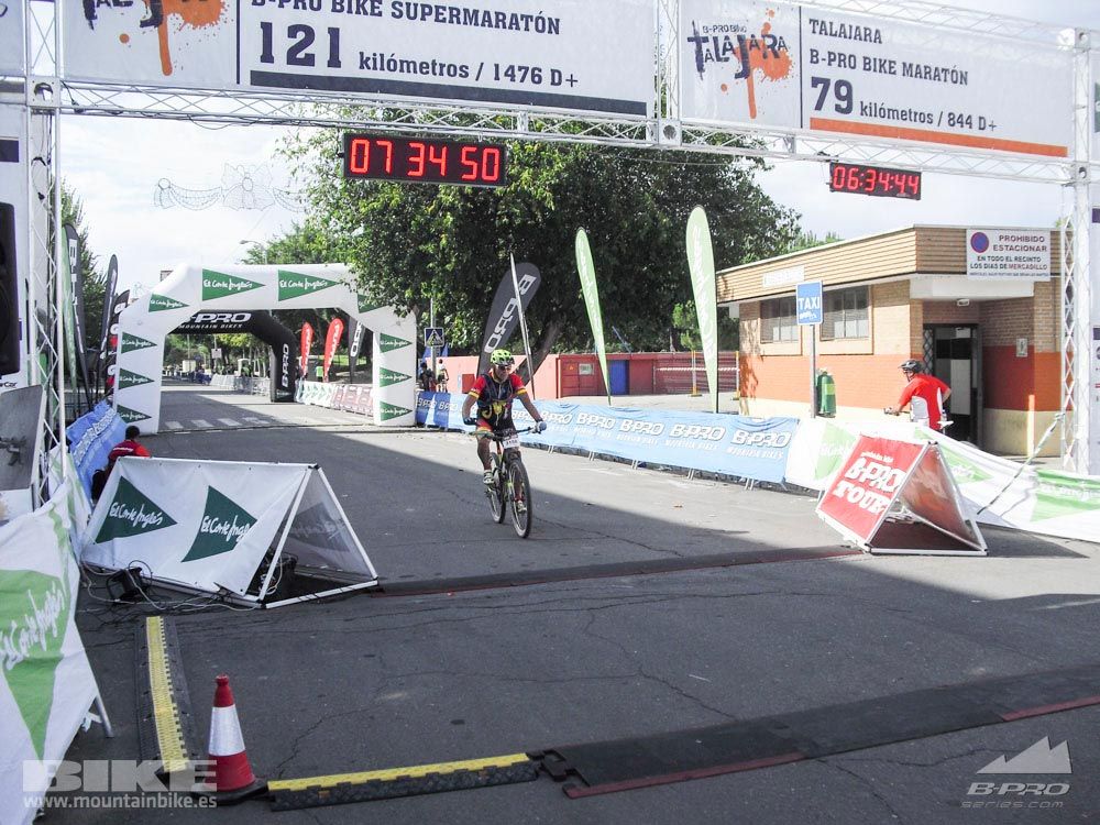 TALAJARA 2015 Galería 32. META a partir de 6:25 recorrido corto