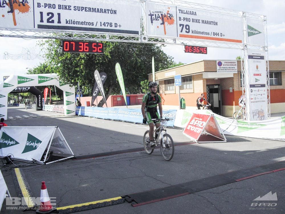 TALAJARA 2015 Galería 32. META a partir de 6:25 recorrido corto