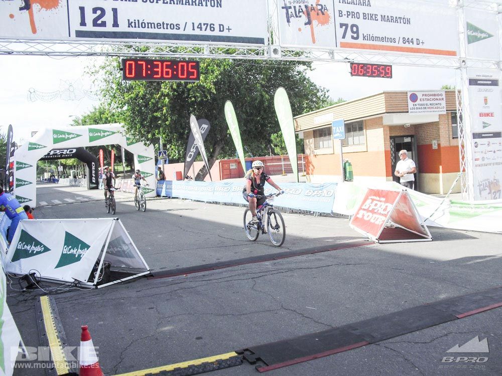 TALAJARA 2015 Galería 32. META a partir de 6:25 recorrido corto