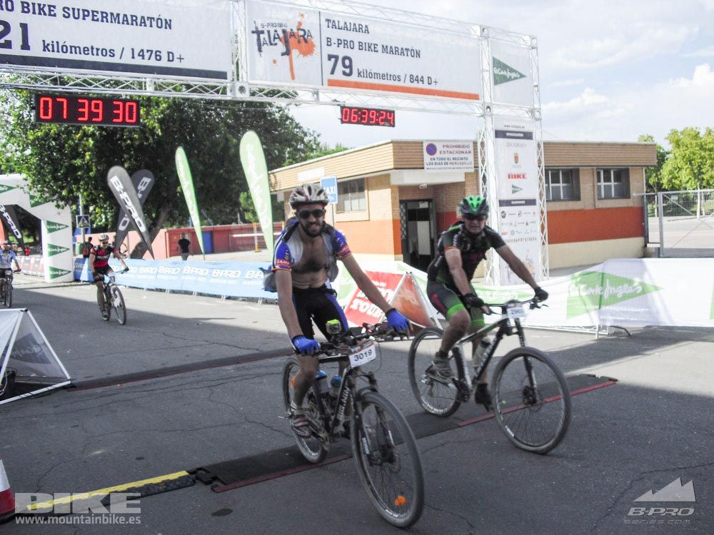 TALAJARA 2015 Galería 32. META a partir de 6:25 recorrido corto