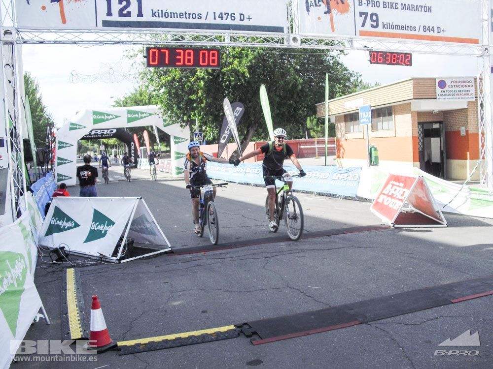 TALAJARA 2015 Galería 32. META a partir de 6:25 recorrido corto