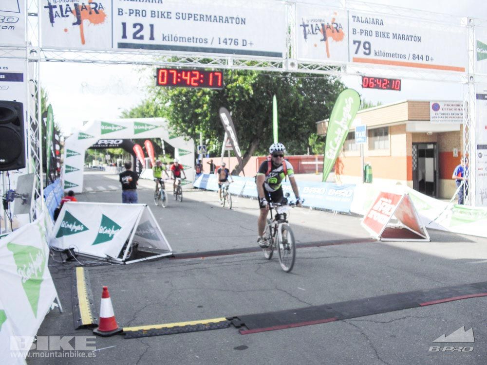 TALAJARA 2015 Galería 32. META a partir de 6:25 recorrido corto