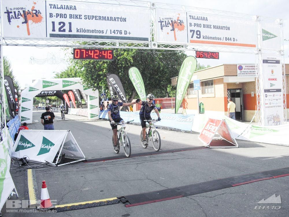 TALAJARA 2015 Galería 32. META a partir de 6:25 recorrido corto