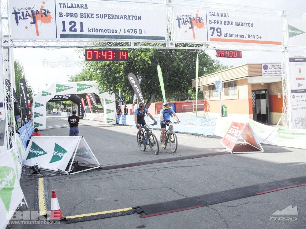 TALAJARA 2015 Galería 32. META a partir de 6:25 recorrido corto