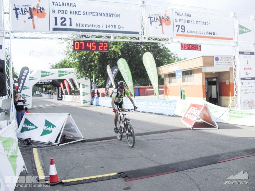 TALAJARA 2015 Galería 32. META a partir de 6:25 recorrido corto