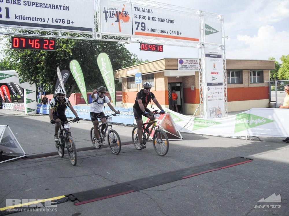 TALAJARA 2015 Galería 32. META a partir de 6:25 recorrido corto