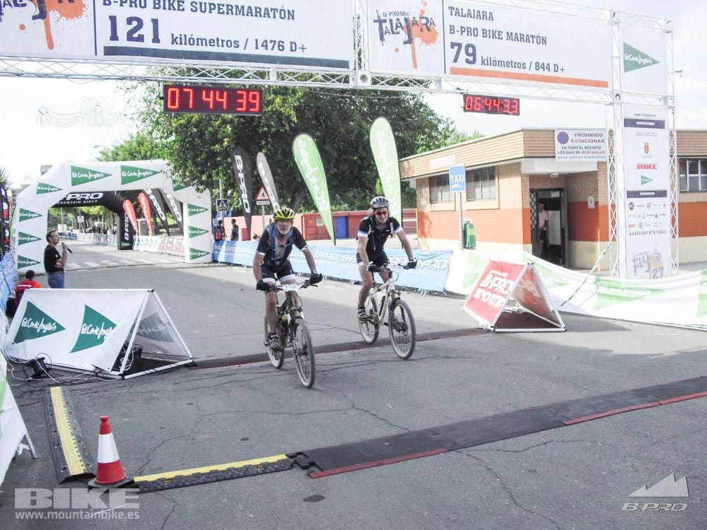 TALAJARA 2015 Galería 32. META a partir de 6:25 recorrido corto
