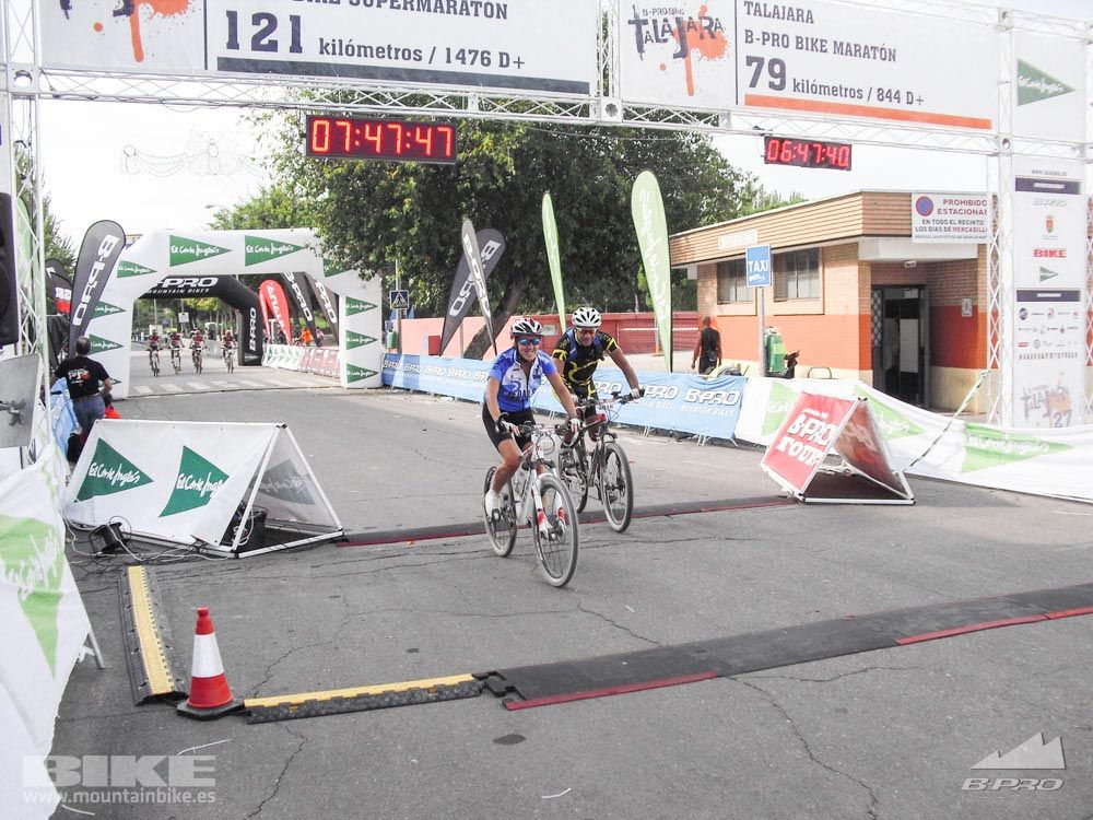 TALAJARA 2015 Galería 32. META a partir de 6:25 recorrido corto