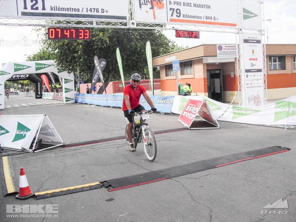 TALAJARA 2015 Galería 32. META a partir de 6:25 recorrido corto
