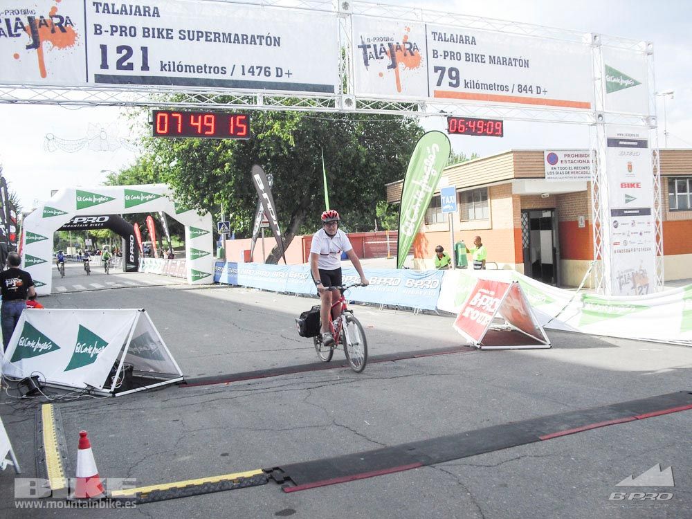 TALAJARA 2015 Galería 32. META a partir de 6:25 recorrido corto