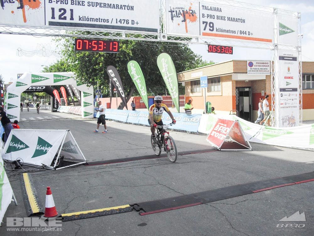 TALAJARA 2015 Galería 32. META a partir de 6:25 recorrido corto