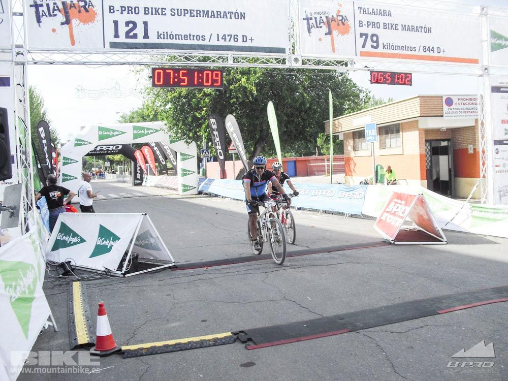 TALAJARA 2015 Galería 32. META a partir de 6:25 recorrido corto