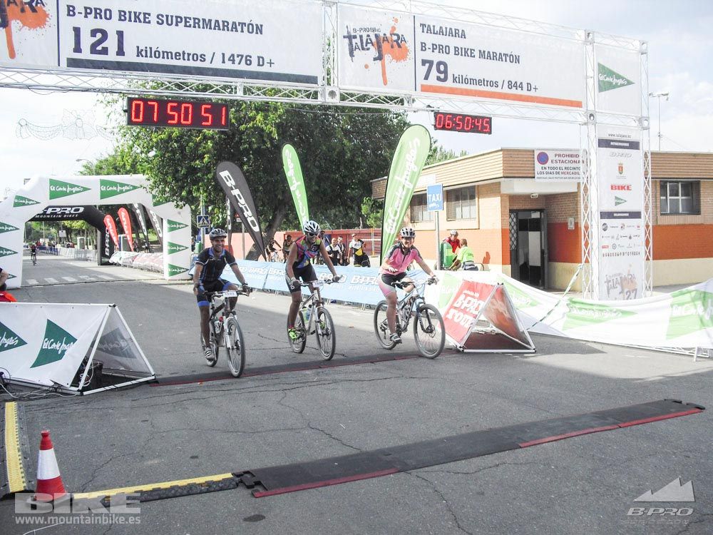TALAJARA 2015 Galería 32. META a partir de 6:25 recorrido corto