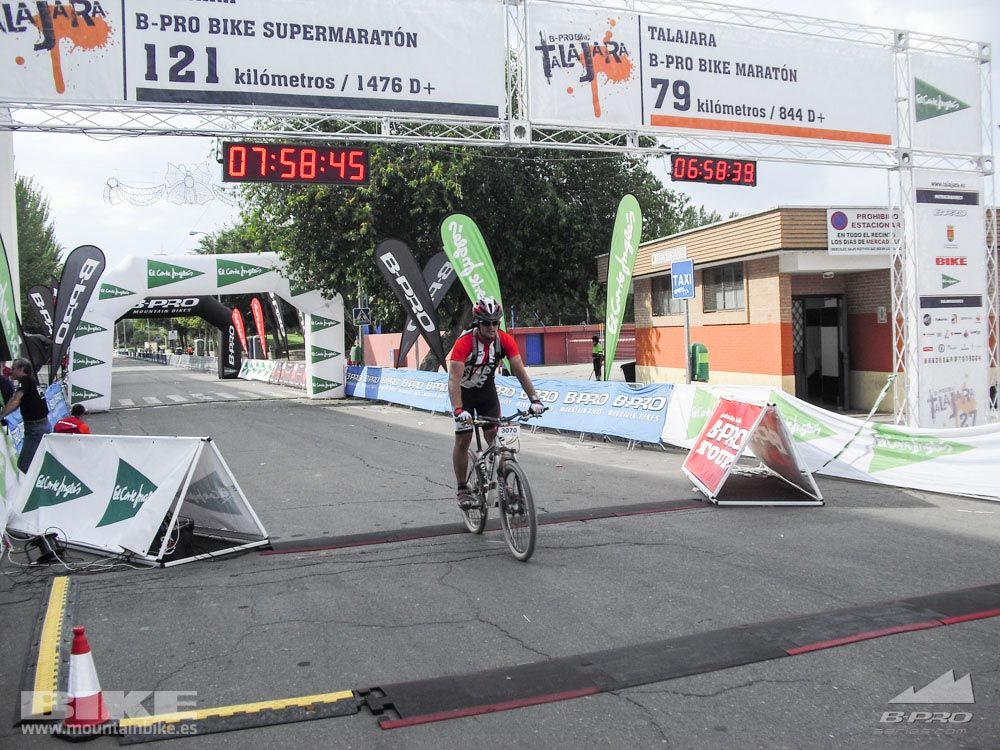 TALAJARA 2015 Galería 32. META a partir de 6:25 recorrido corto