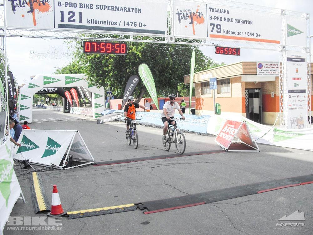 TALAJARA 2015 Galería 32. META a partir de 6:25 recorrido corto