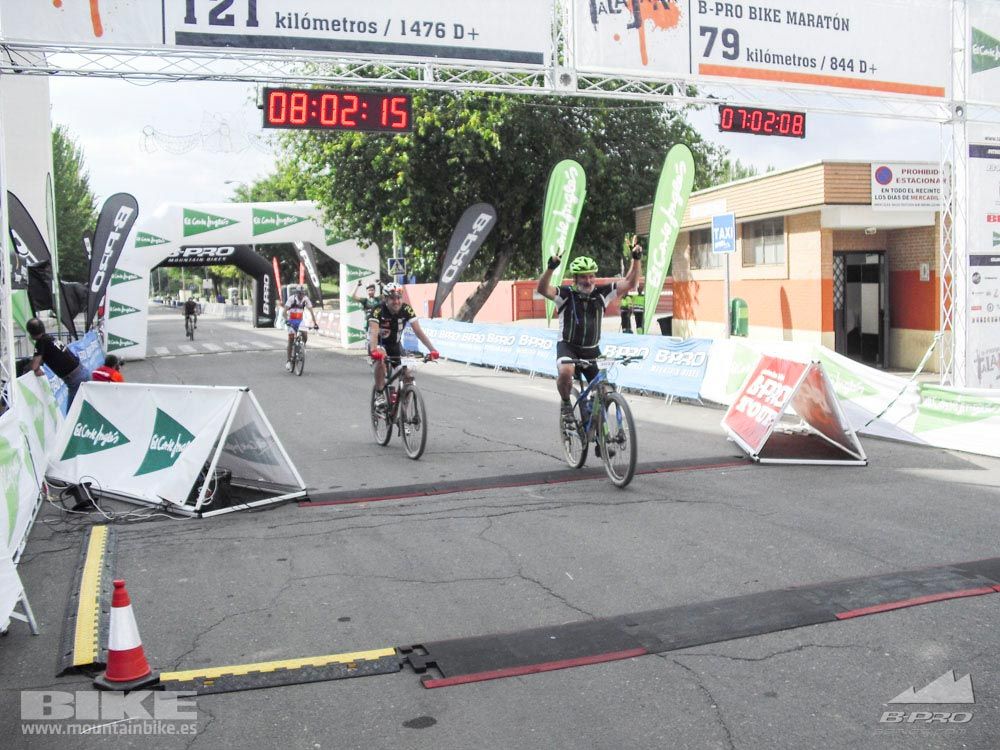 TALAJARA 2015 Galería 32. META a partir de 6:25 recorrido corto