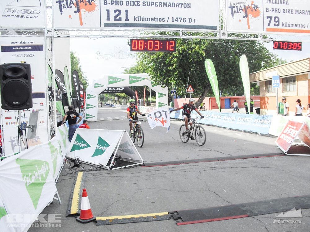 TALAJARA 2015 Galería 32. META a partir de 6:25 recorrido corto