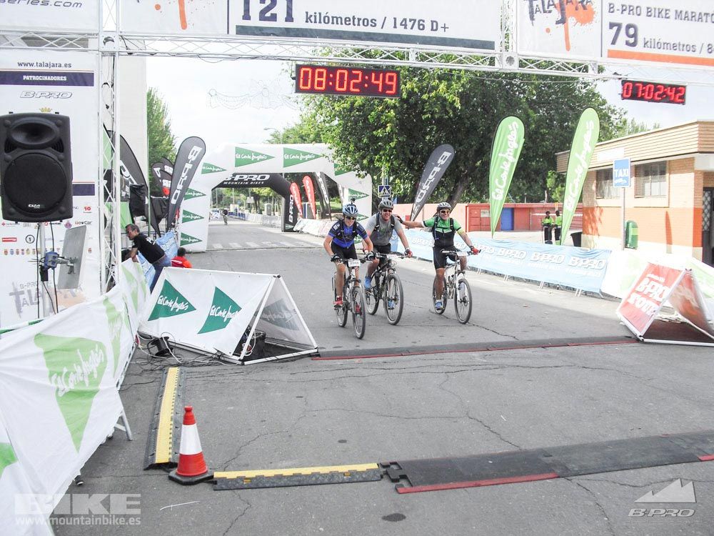TALAJARA 2015 Galería 32. META a partir de 6:25 recorrido corto