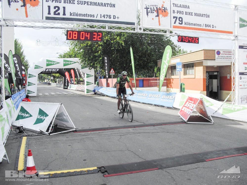 TALAJARA 2015 Galería 32. META a partir de 6:25 recorrido corto
