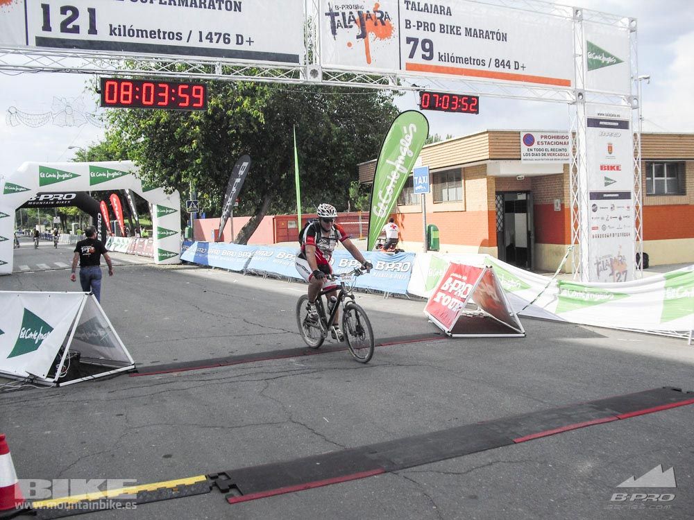 TALAJARA 2015 Galería 32. META a partir de 6:25 recorrido corto