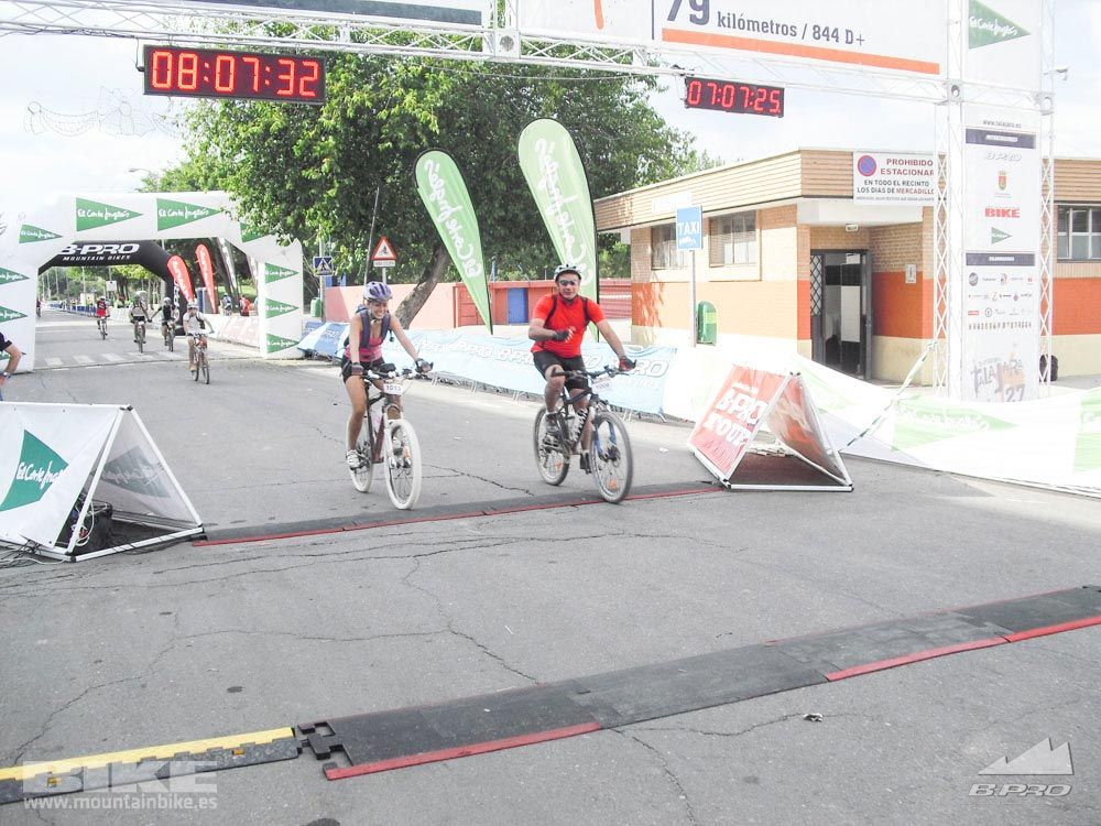 TALAJARA 2015 Galería 32. META a partir de 6:25 recorrido corto
