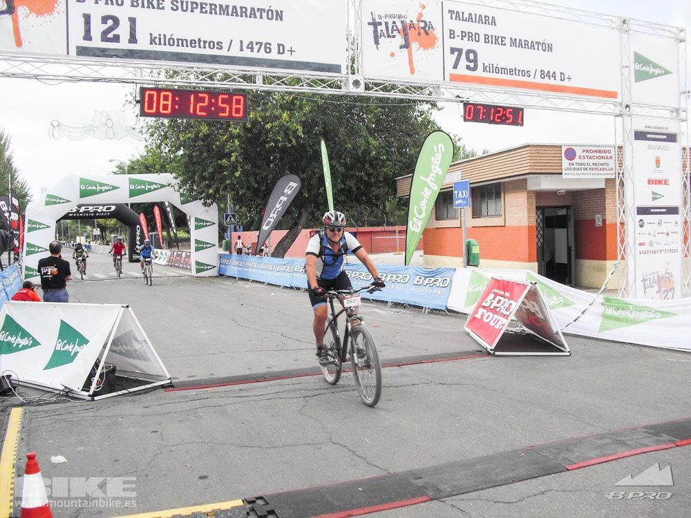 TALAJARA 2015 Galería 32. META a partir de 6:25 recorrido corto