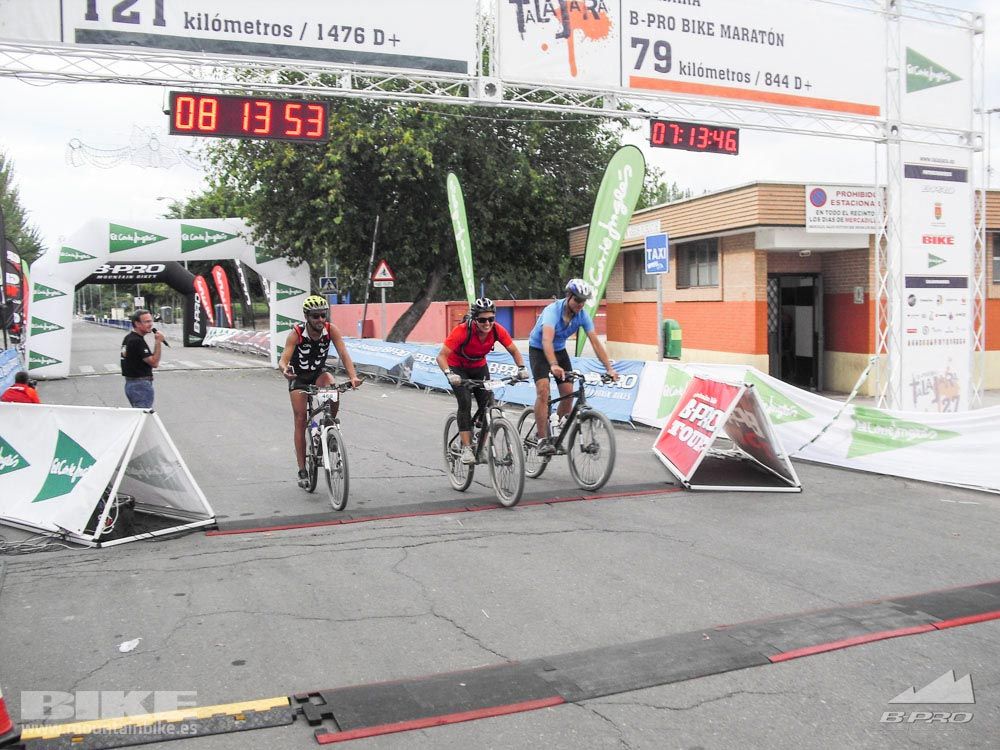 TALAJARA 2015 Galería 32. META a partir de 6:25 recorrido corto