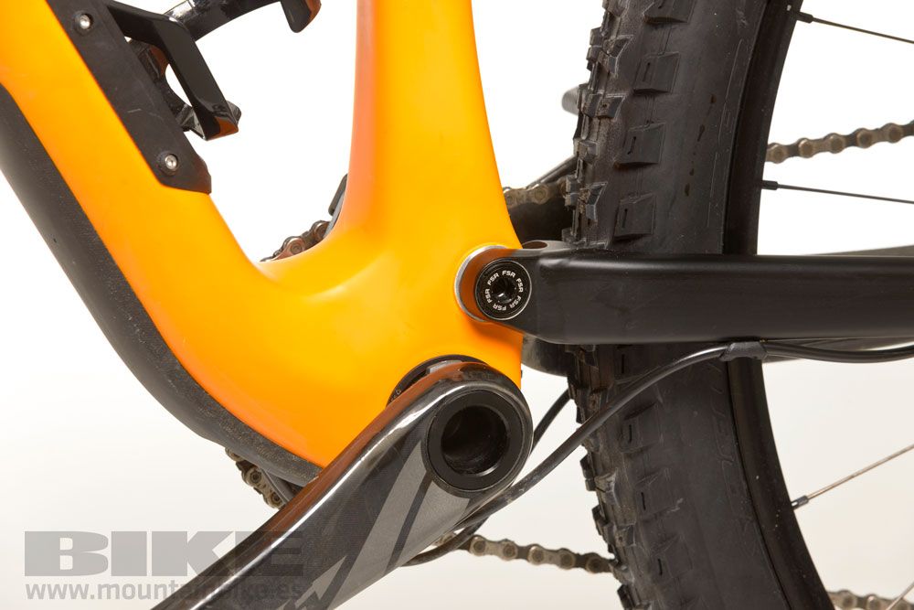 Test: Specialized Stumpjumper Expert Carbon 29” 2016