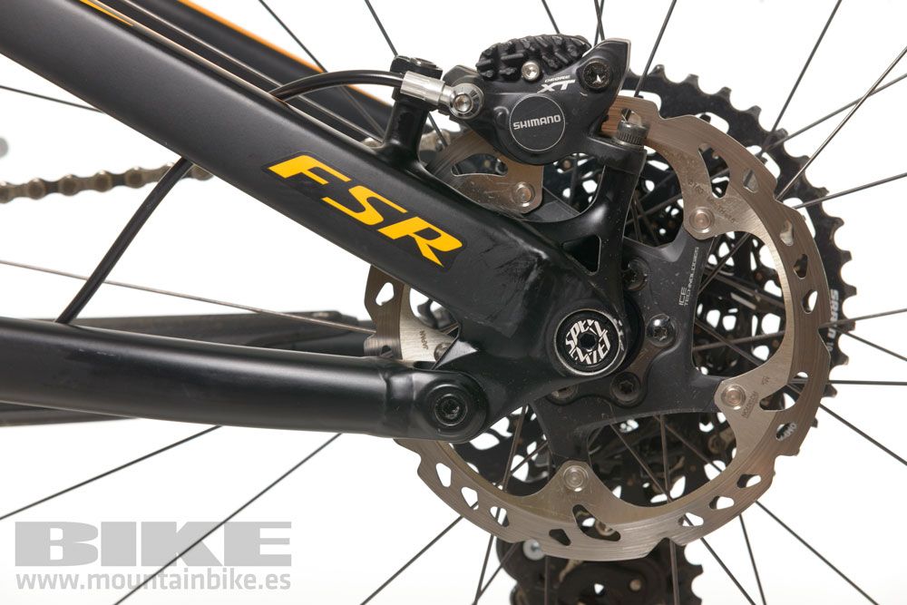 Test: Specialized Stumpjumper Expert Carbon 29” 2016