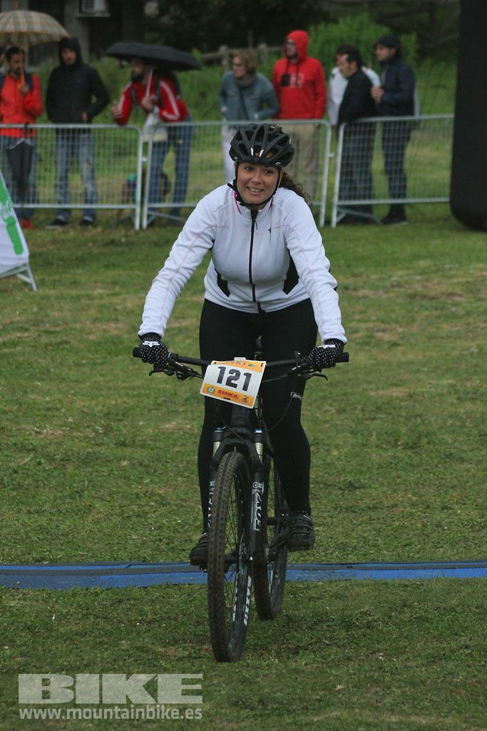 B-Pro MTB de la Mujer 2016, llegada