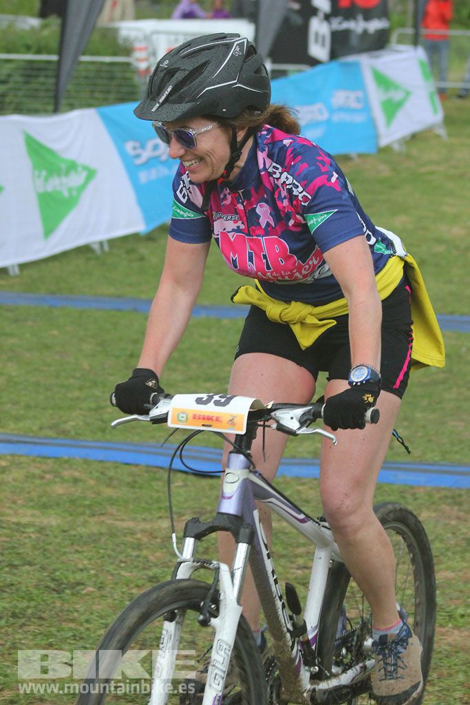 B-Pro MTB de la Mujer 2016, llegada