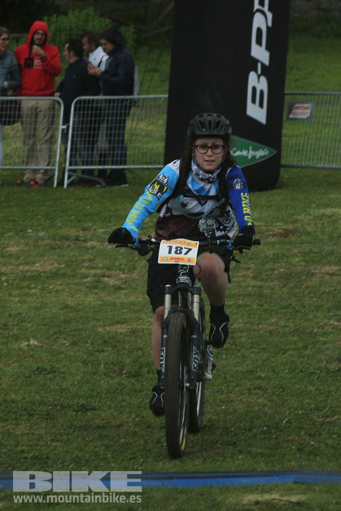 B-Pro MTB de la Mujer 2016, llegada