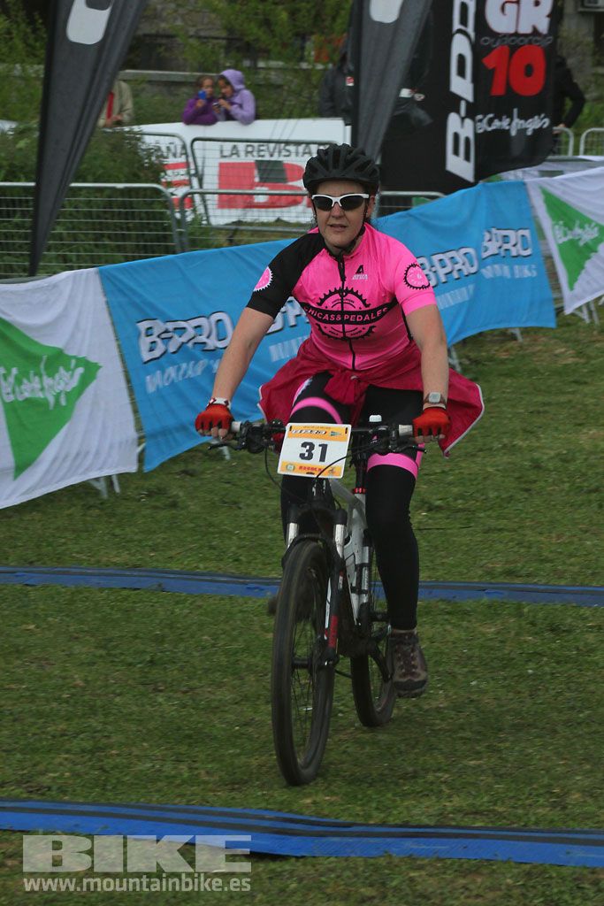 B-Pro MTB de la Mujer 2016, llegada