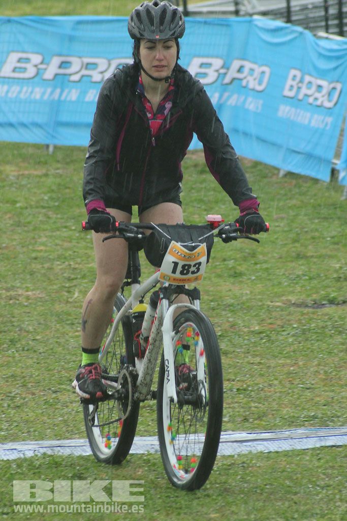 B-Pro MTB de la Mujer 2016, llegada