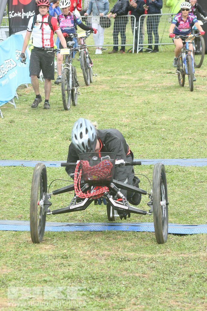 B-Pro MTB de la Mujer 2016, llegada
