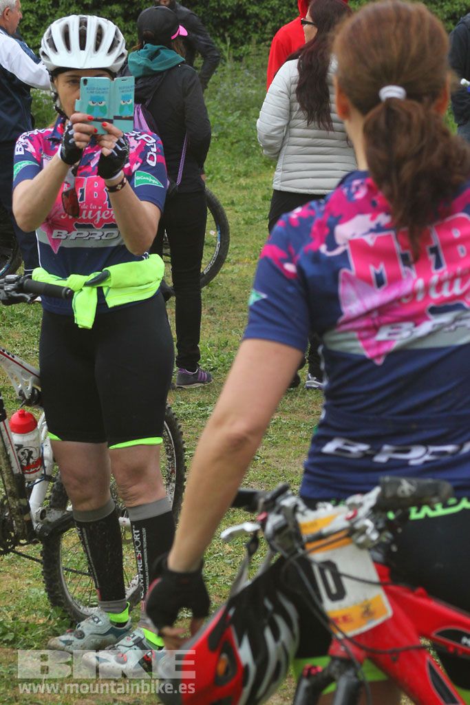 B-Pro MTB de la Mujer 2016, llegada
