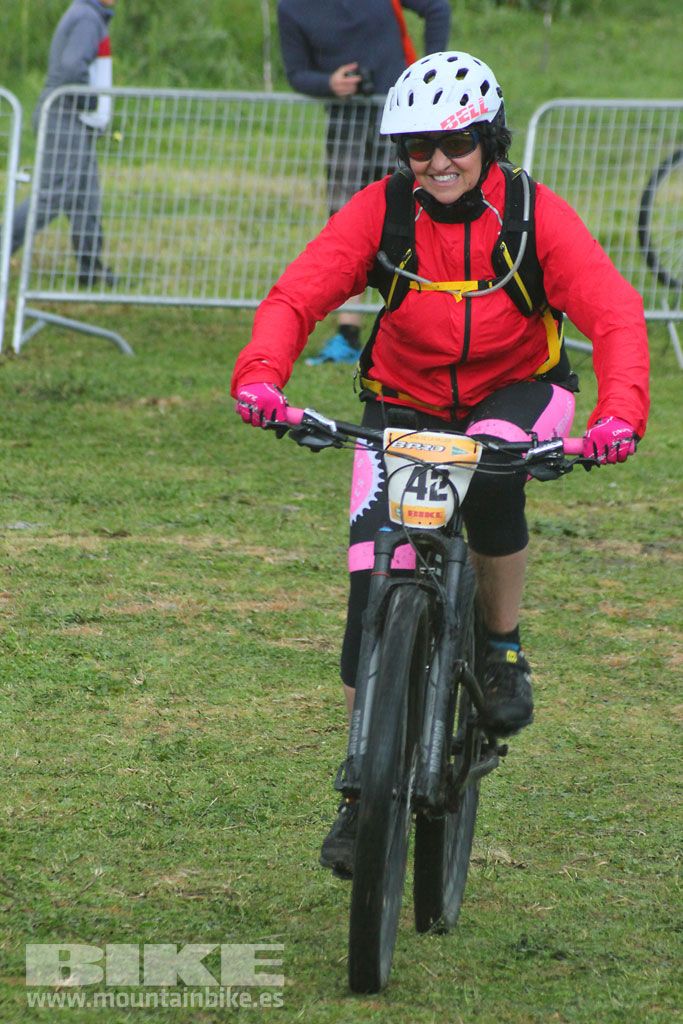 B-Pro MTB de la Mujer 2016, llegada