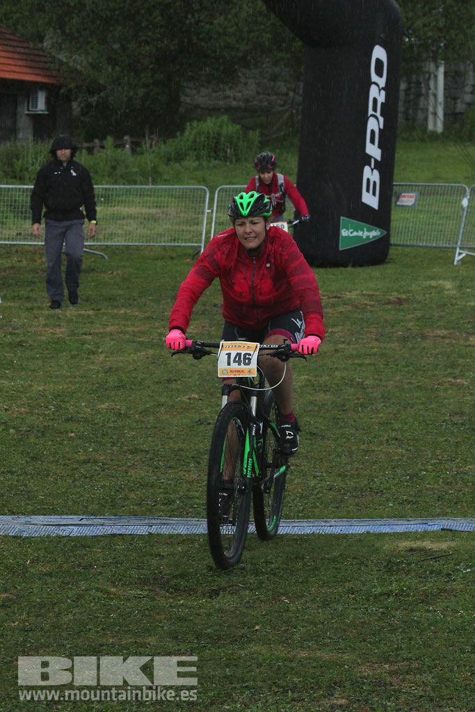 B-Pro MTB de la Mujer 2016, llegada