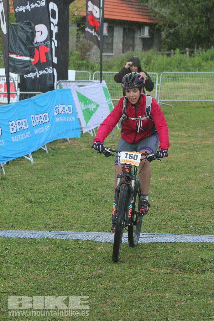 B-Pro MTB de la Mujer 2016, llegada