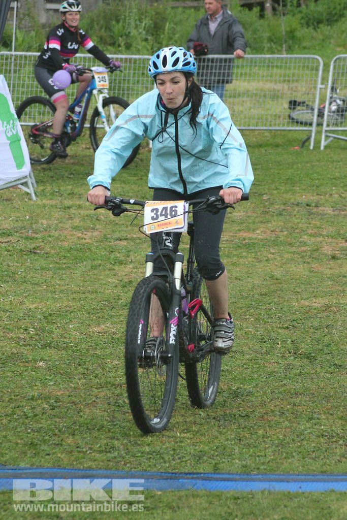 B-Pro MTB de la Mujer 2016, llegada