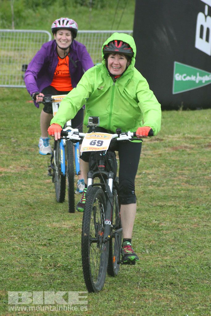 B-Pro MTB de la Mujer 2016, llegada