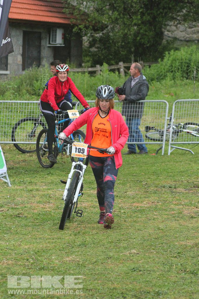 B-Pro MTB de la Mujer 2016, llegada