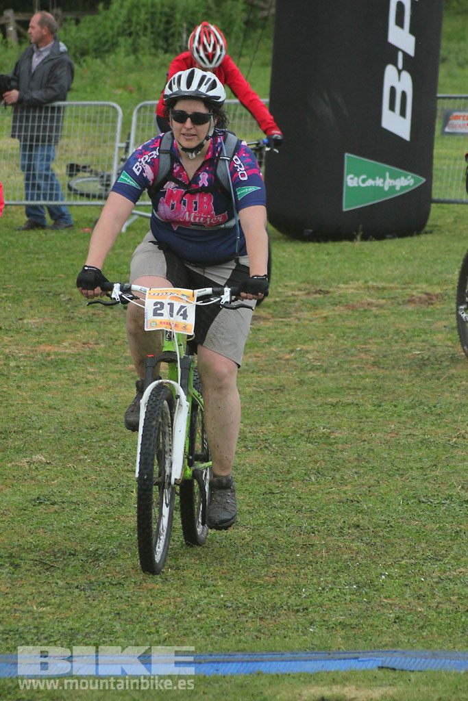 B-Pro MTB de la Mujer 2016, llegada