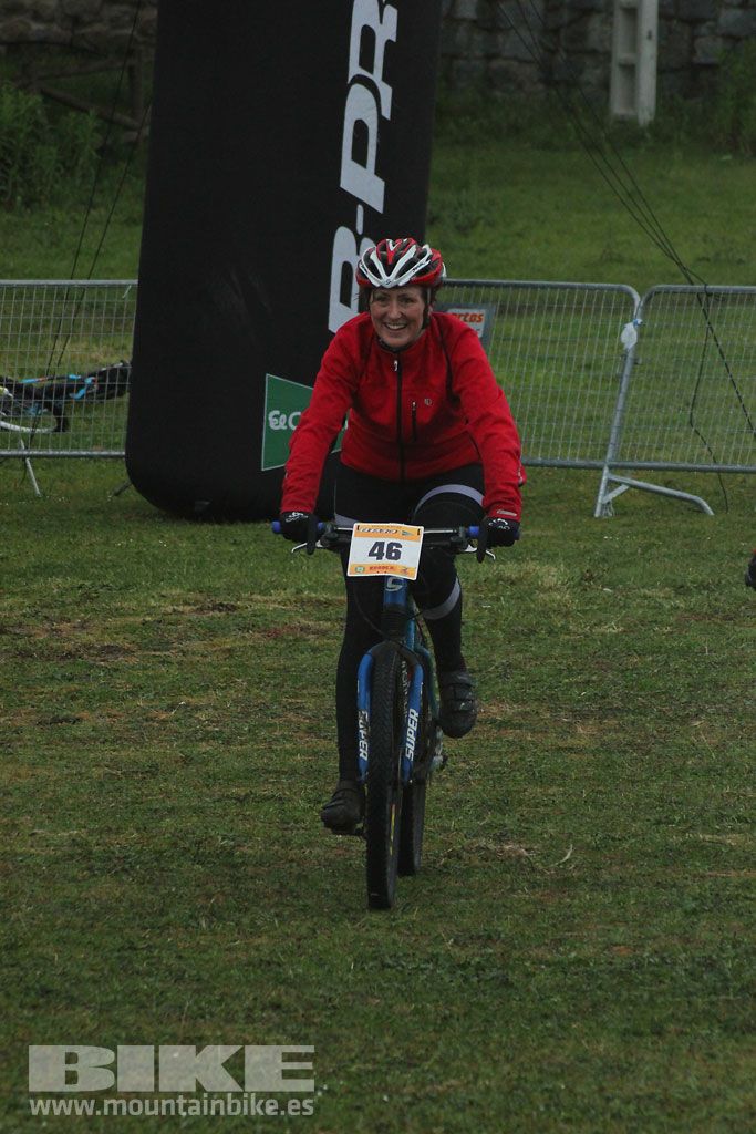 B-Pro MTB de la Mujer 2016, llegada