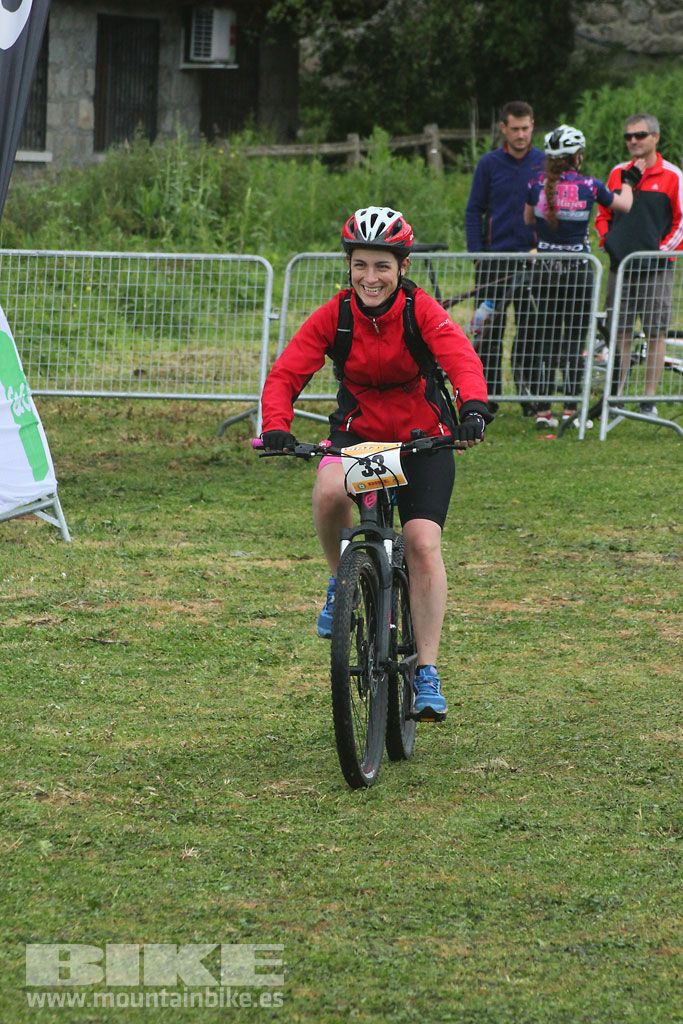 B-Pro MTB de la Mujer 2016, llegada
