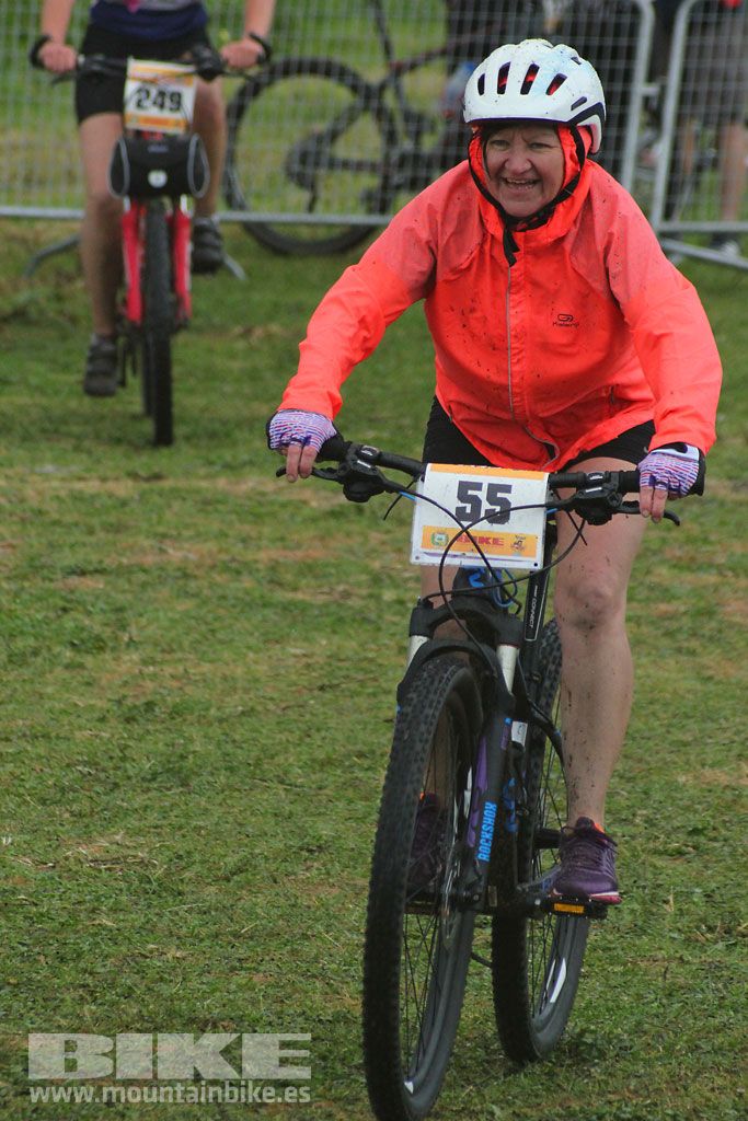 B-Pro MTB de la Mujer 2016, llegada