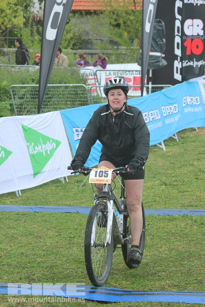 B-Pro MTB de la Mujer 2016, llegada