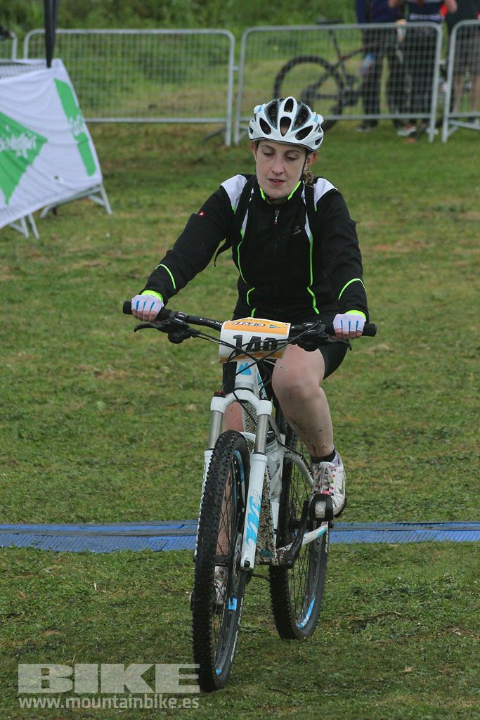 B-Pro MTB de la Mujer 2016, llegada