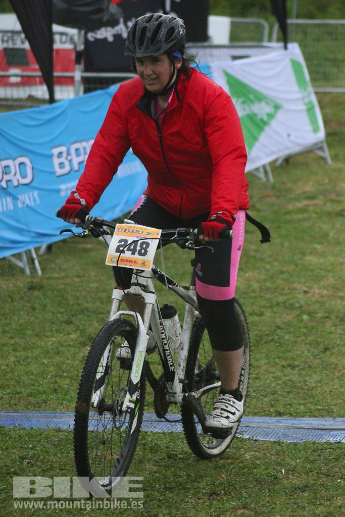 B-Pro MTB de la Mujer 2016, llegada